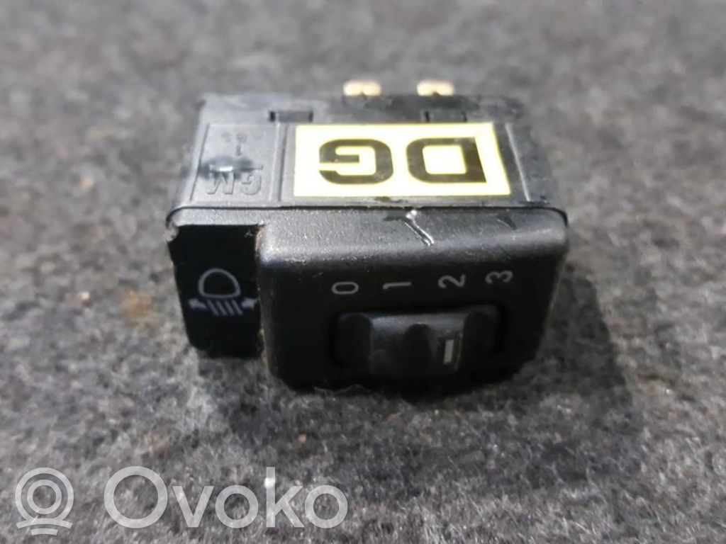 Opel Astra F Žibintų aukščio reguliavimo jungtukas 