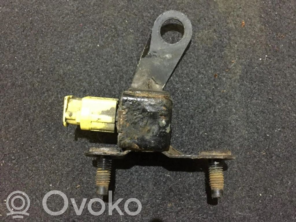 Toyota Corolla E110 Airbagsensor Crashsensor Drucksensor 