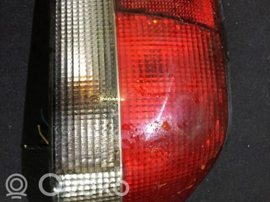 Lampa tylna