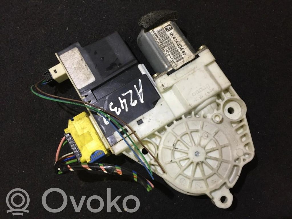 Citroen C4 I Motor macara geam ușă față 