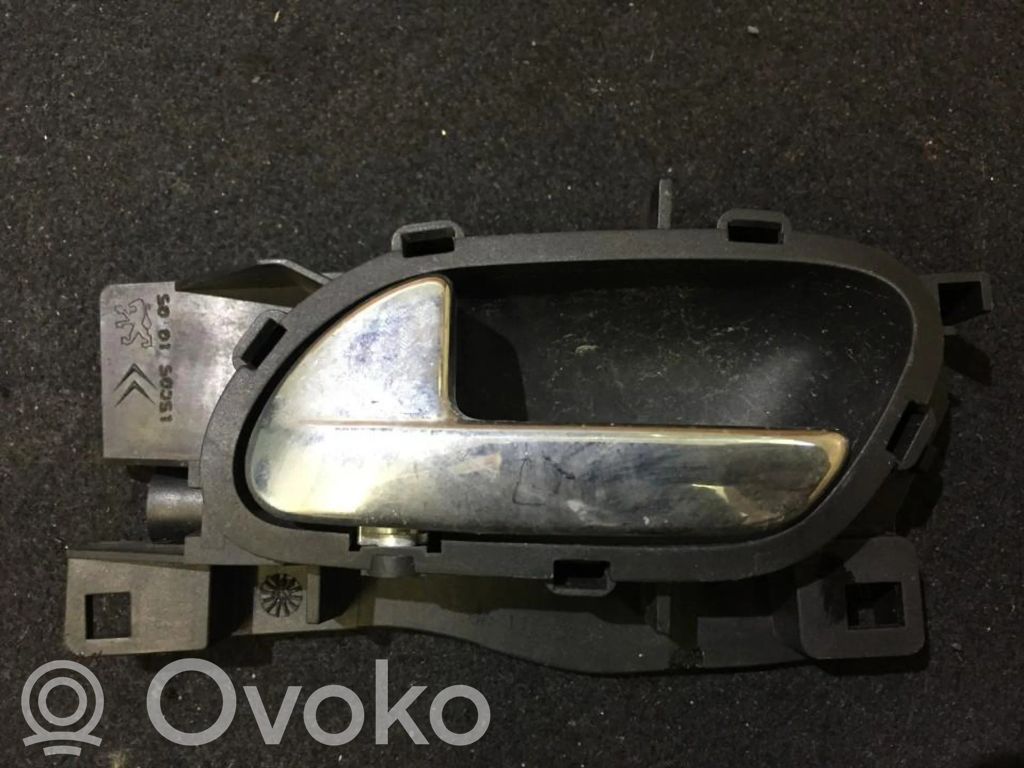 Citroen C4 I Manecilla interna puerta delantera 