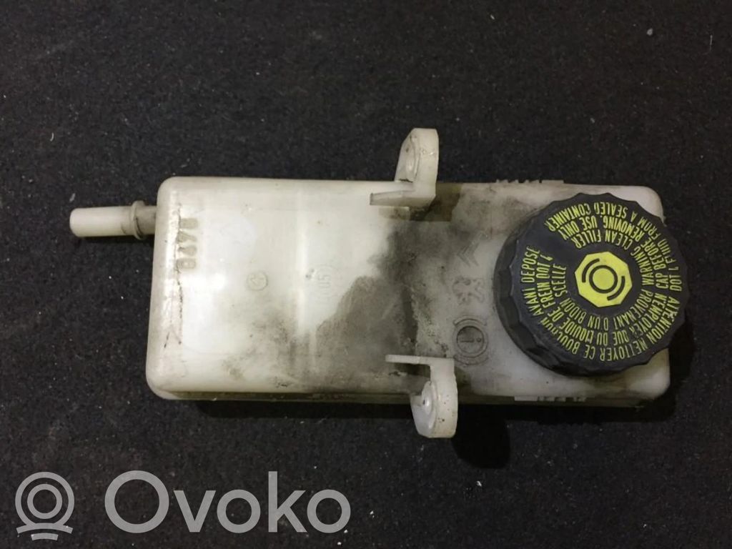 Citroen C4 I Serbatoio di compensazione del liquido del freno