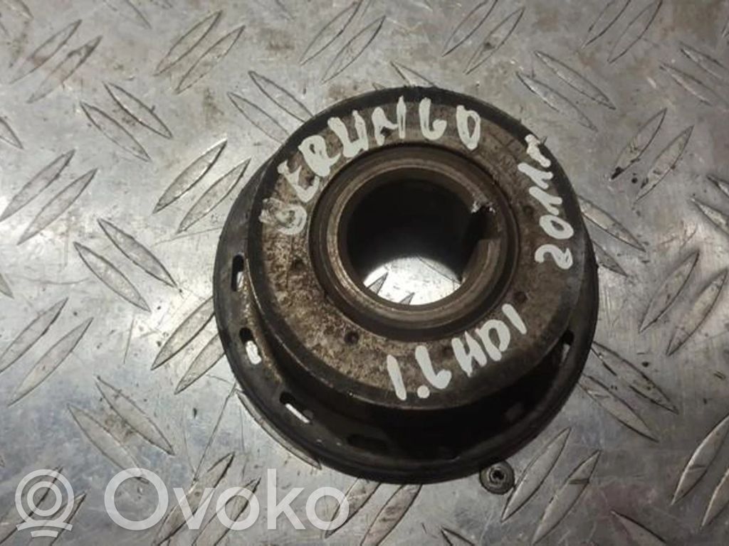 Kampiakselin vauhtipyörä   0431220S,0431220S