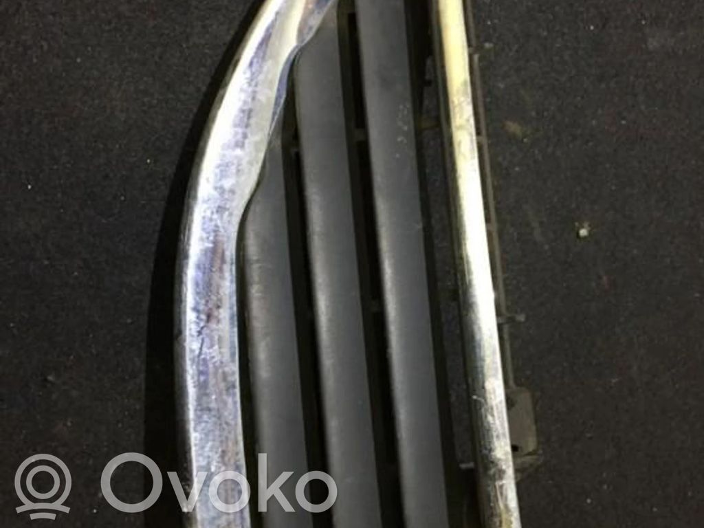 Renault Megane I Grilă față 