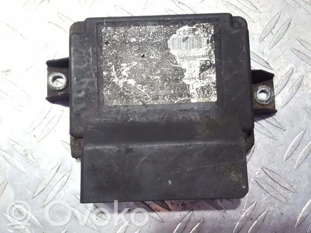 Volkswagen PASSAT B6 Unidad de control/módulo PDC de aparcamiento 