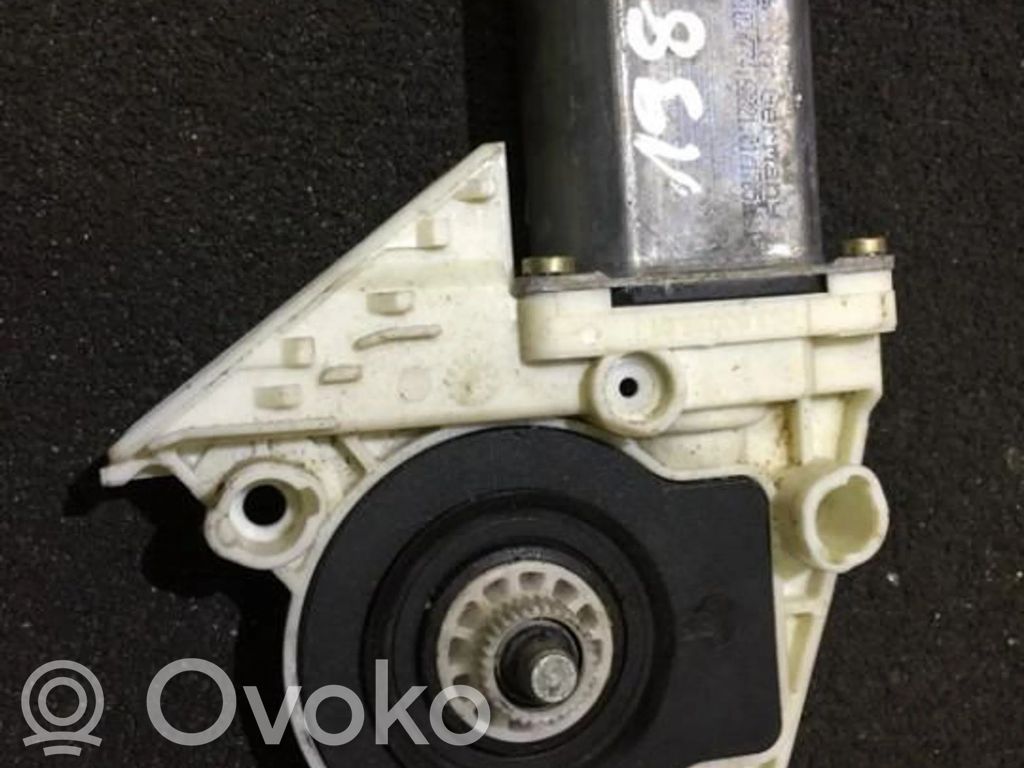 Seat Toledo II (1M) Silnik regulatora szyby drzwi przednich