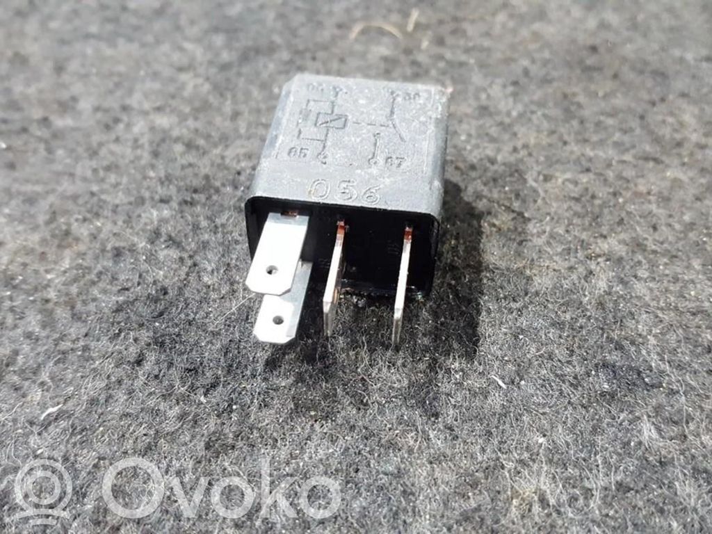 Otros relés   24435922,24435922