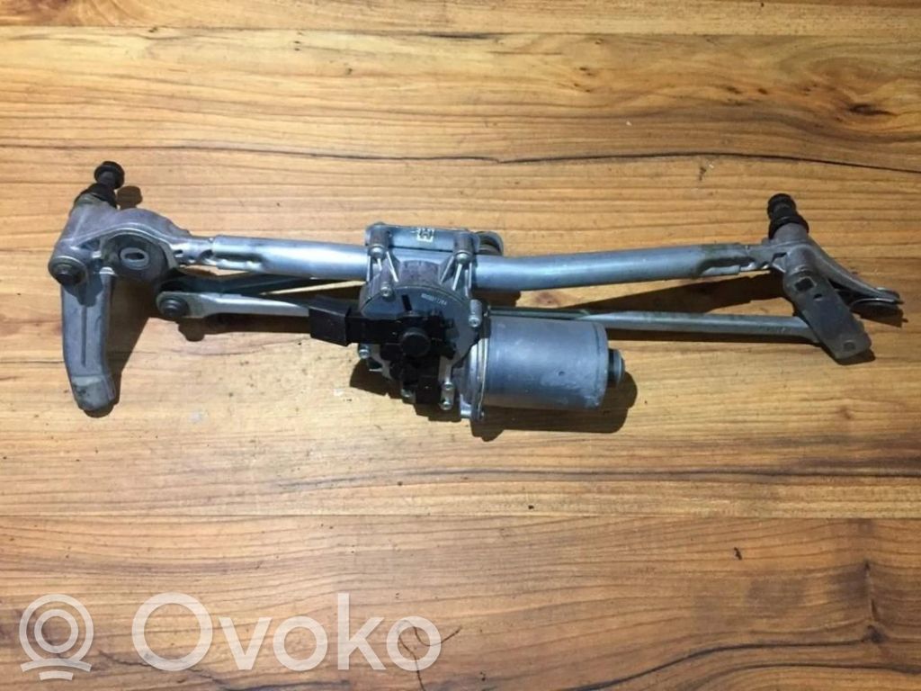 Front wiper linkage and motor