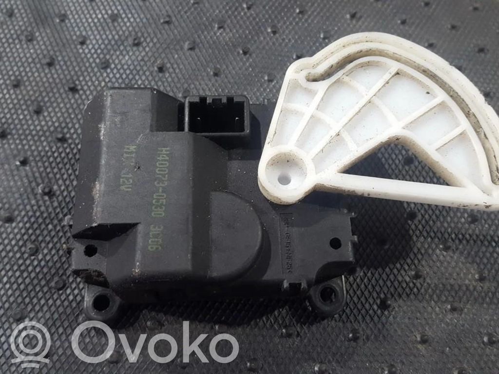 KIA Carens I Motorino attuatore aria 