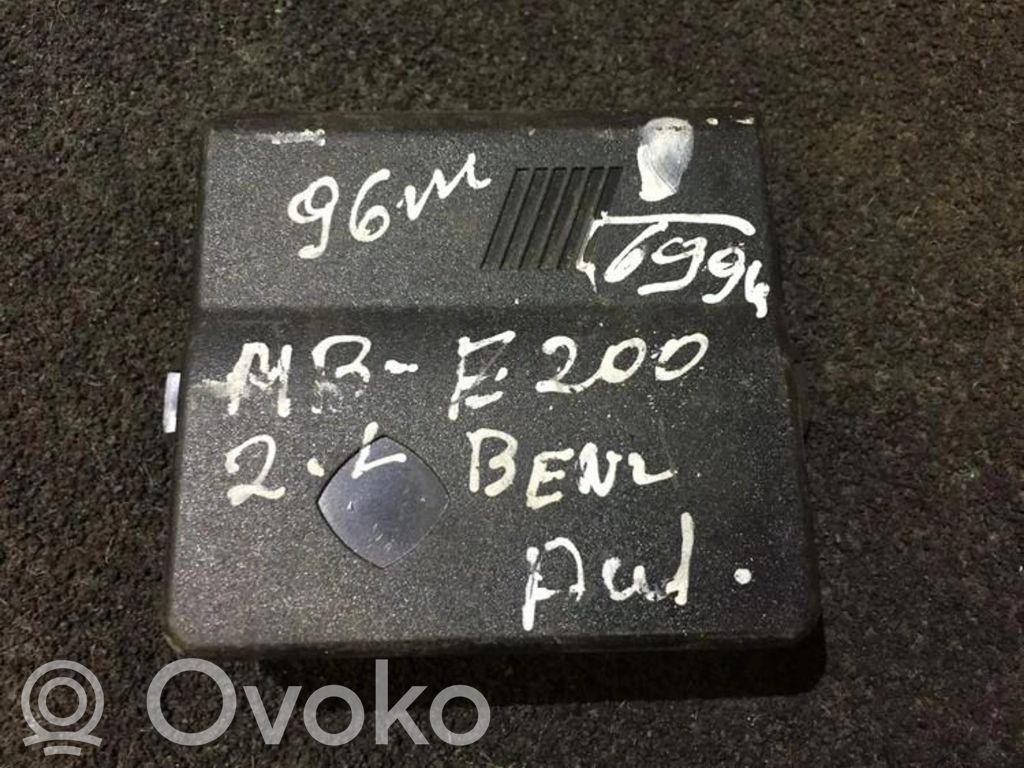 Mercedes-Benz E W210 Autres unités de commande / modules 
