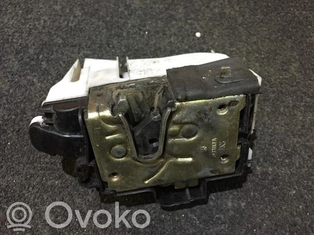 Volkswagen Golf III Serratura portiera posteriore