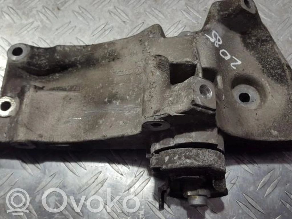 Volkswagen Polo Supporto di montaggio del motore (usato)