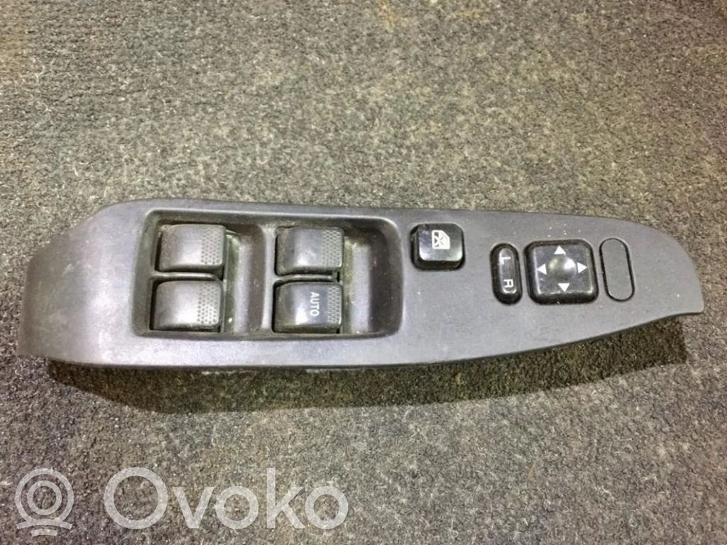Comutator comandă geamuri electrice   83071AE070,83071AE070