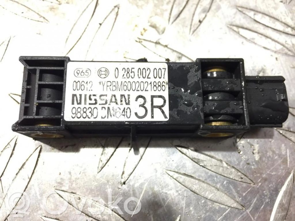 Nissan Almera N16 Airbagsensor Crashsensor Drucksensor