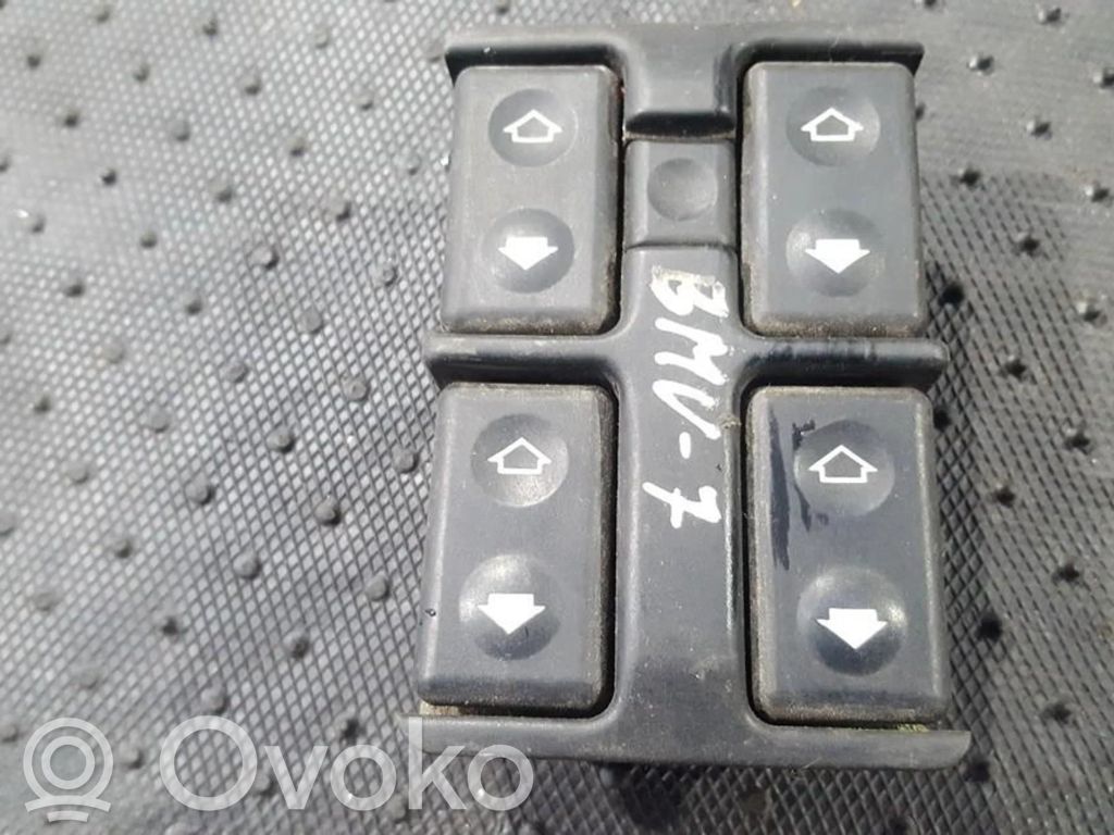 Electric window control switch   1379075,03669,1379075