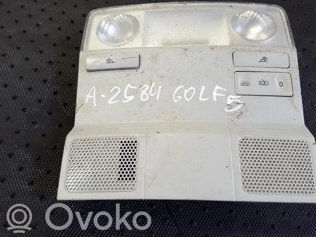 Volkswagen Golf V Światło fotela przedniego 