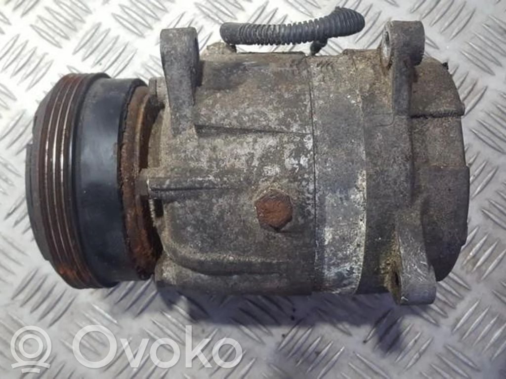 Renault Scenic I Klimakompressor Pumpe 