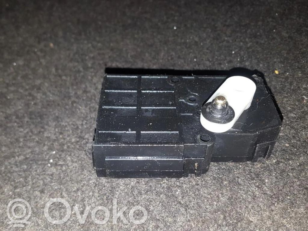 KIA Carnival Silniczek nagrzewnicy 