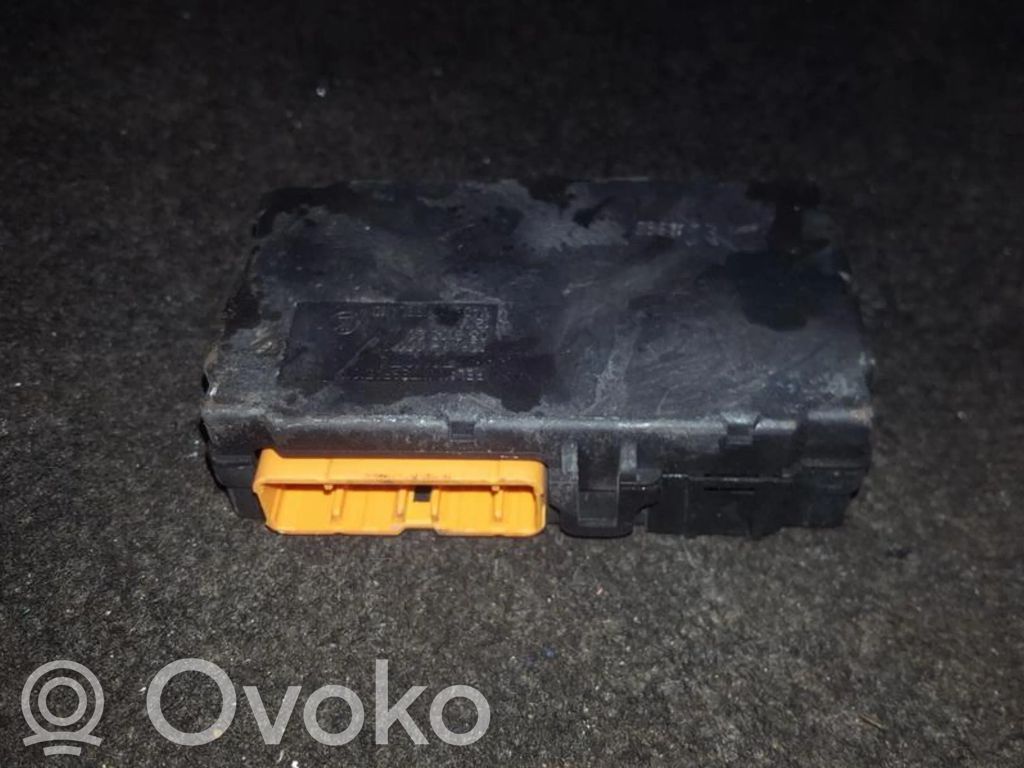 Toyota Avensis T220 Alte unități/module de control 