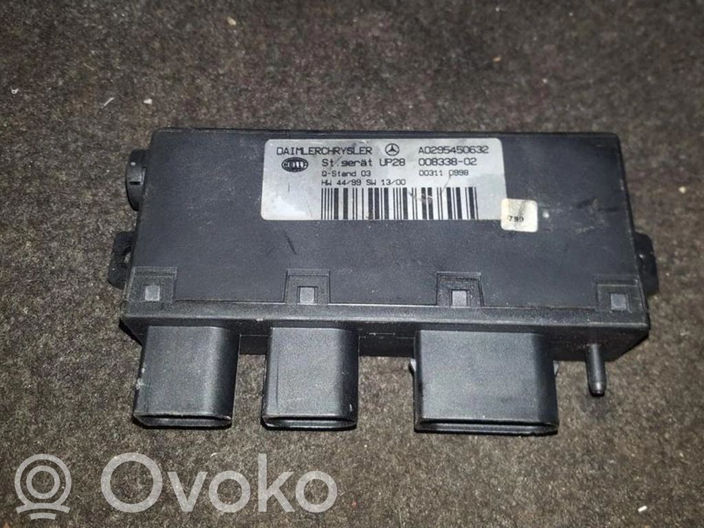 Autres unités de commande / modules   A0295450632,UP28,A0295450632,UP28