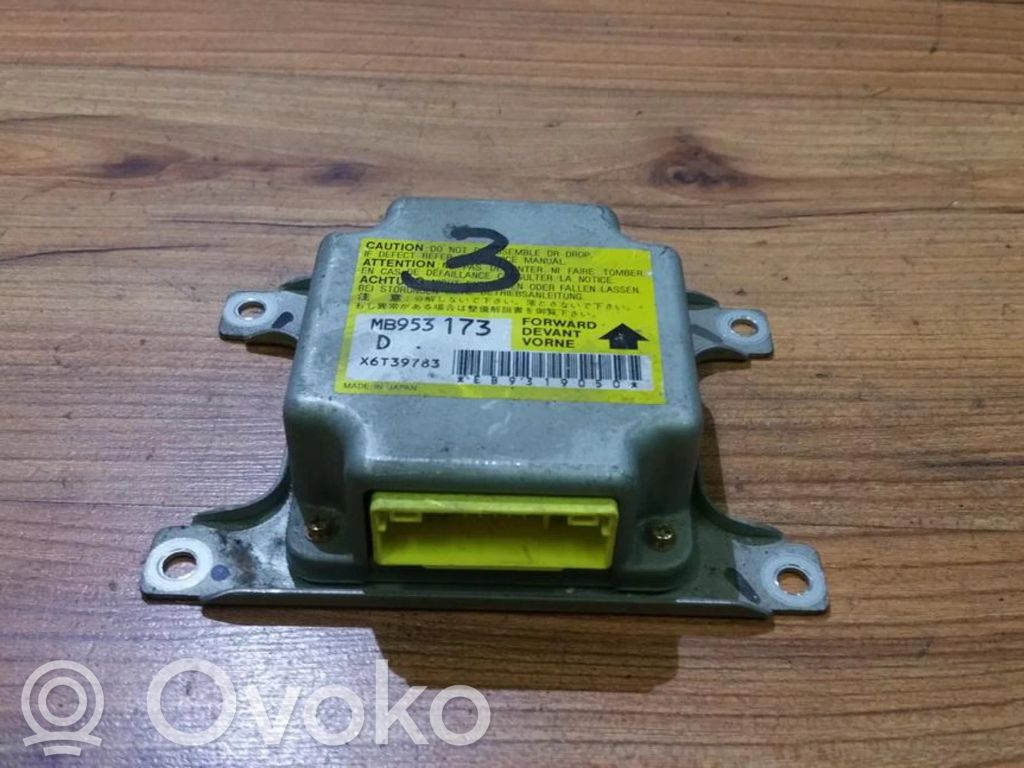 Mitsubishi Colt Airbag control unit/module 