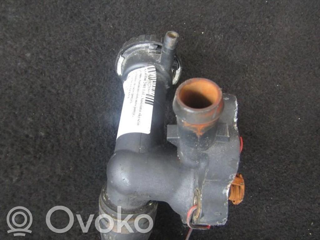 Engine coolant pipe/hose