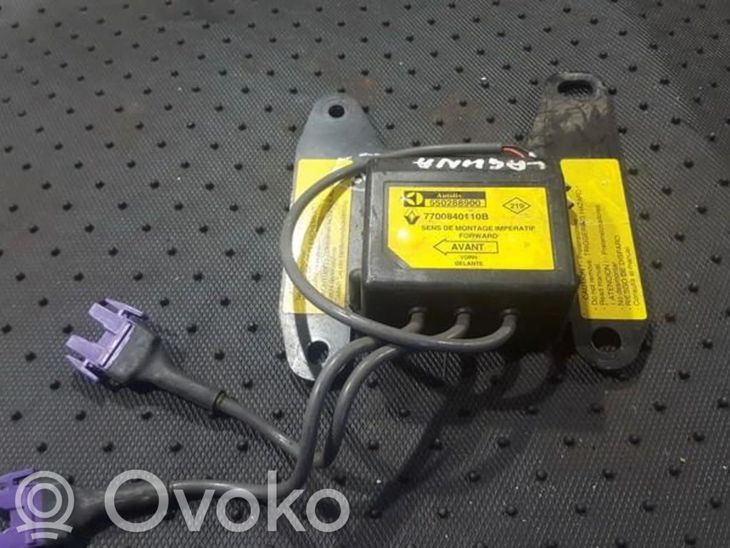Renault Laguna I Airbag control unit/module 