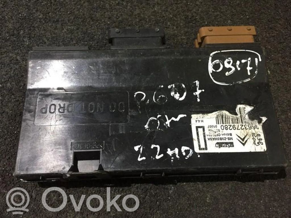 Peugeot 607 Module confort 