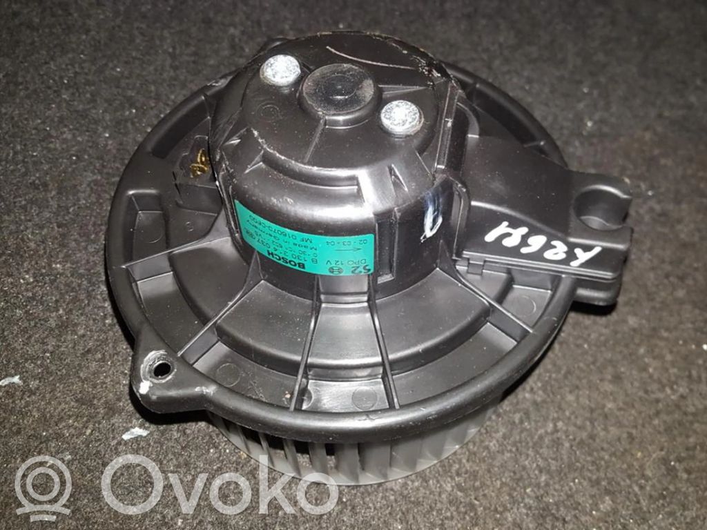 Toyota Corolla E120 E130 Lämmittimen puhallin 
