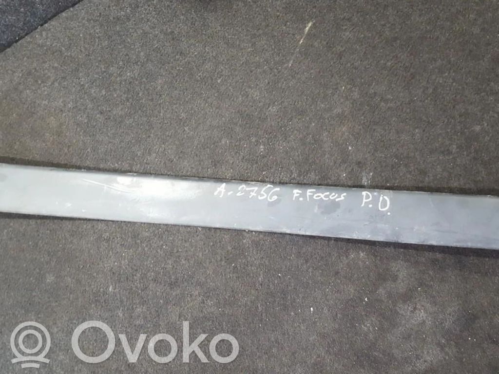 Ford Focus Front door trim (molding) 