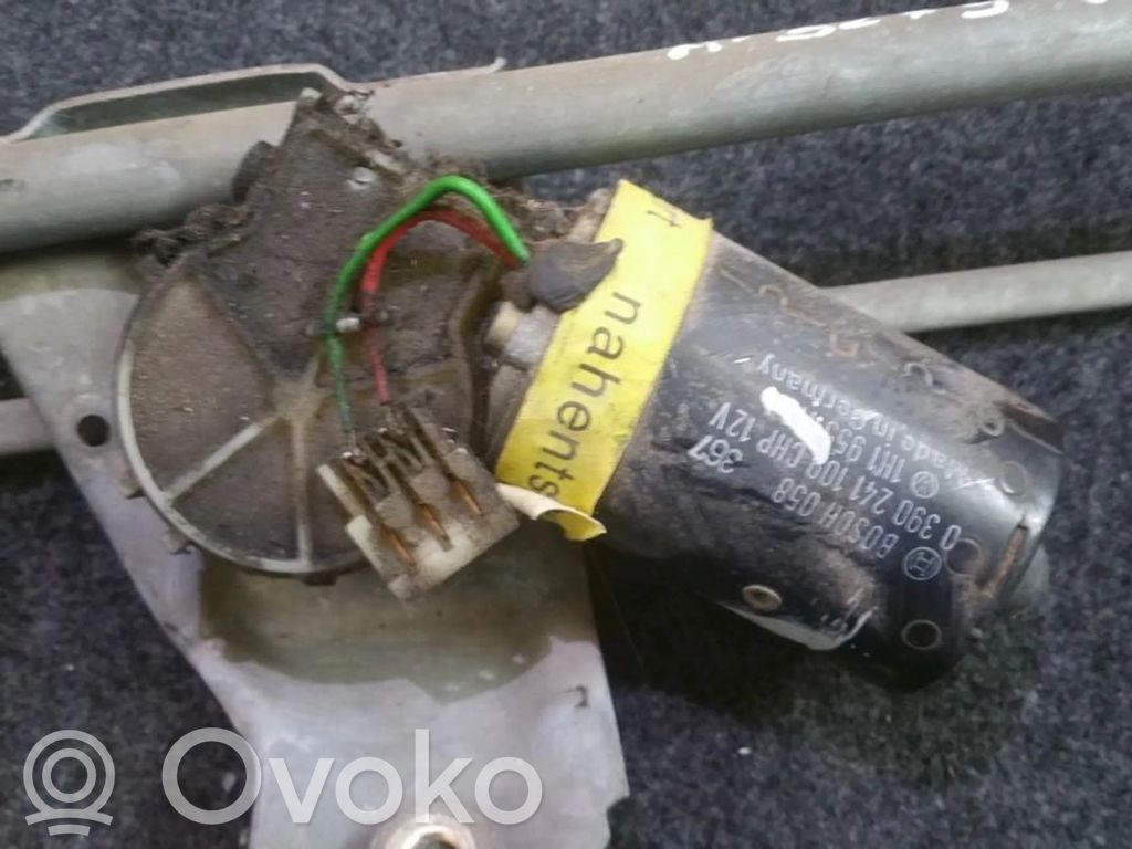 Volkswagen Golf III Moteur d'essuie-glace 