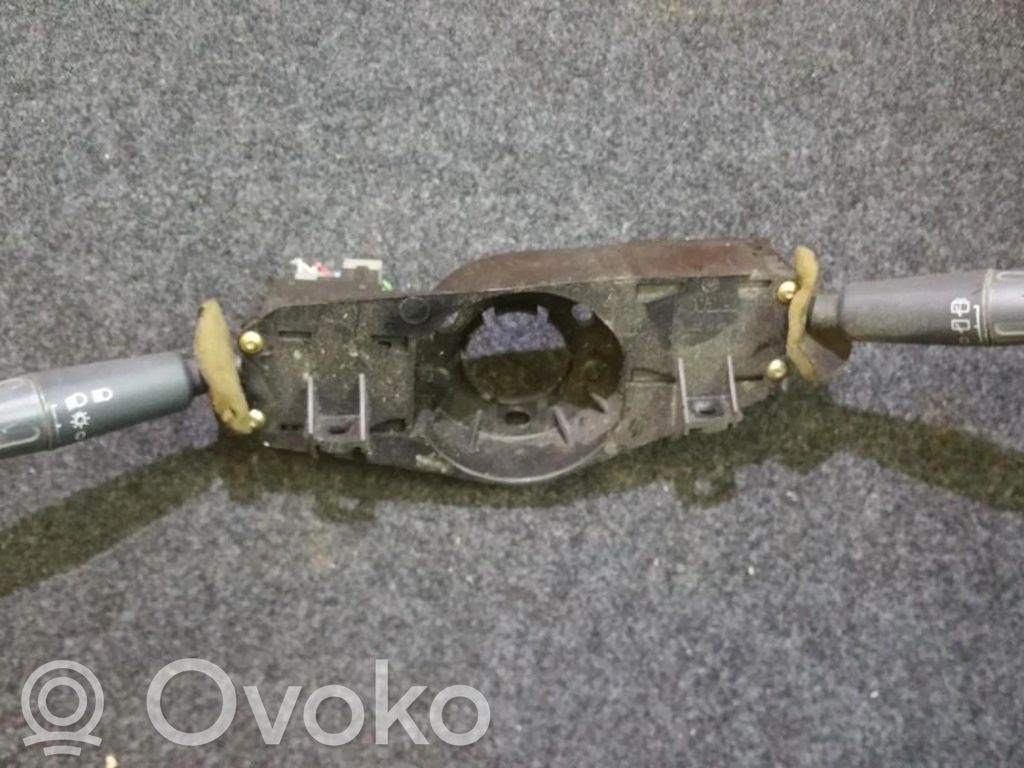 Peugeot 306 Manetka / Przełącznik kierunkowskazów wycieraczek