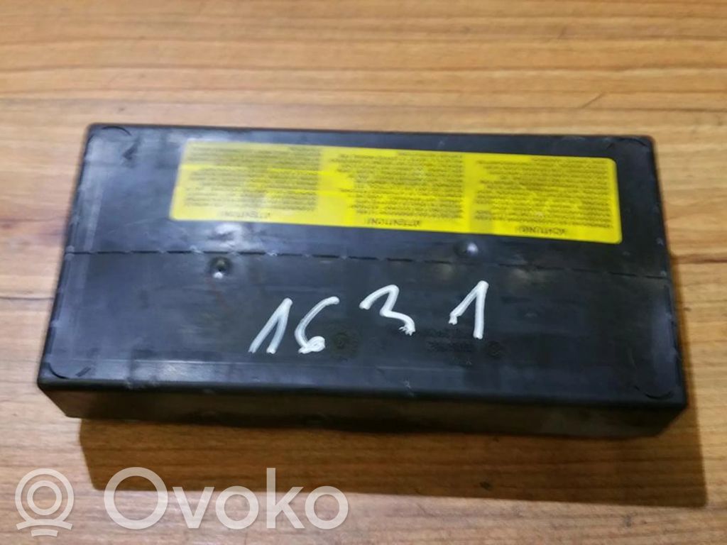 Mercedes-Benz C W202 Airbag portiera anteriore 