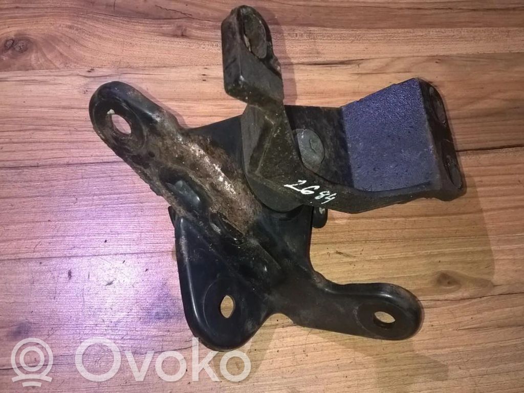 Engine mount bracket   97BB7M125CB,97BB7M125CB,97BB7M125CB,97BB7M125CB