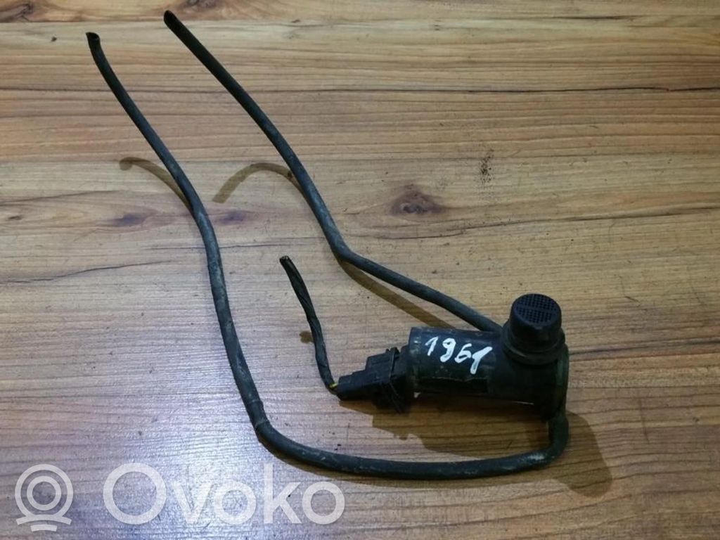 Pompa lavavetri parabrezza/vetro frontale   93BB17K624BA,D00LA,93BB17K624BA,D00LA