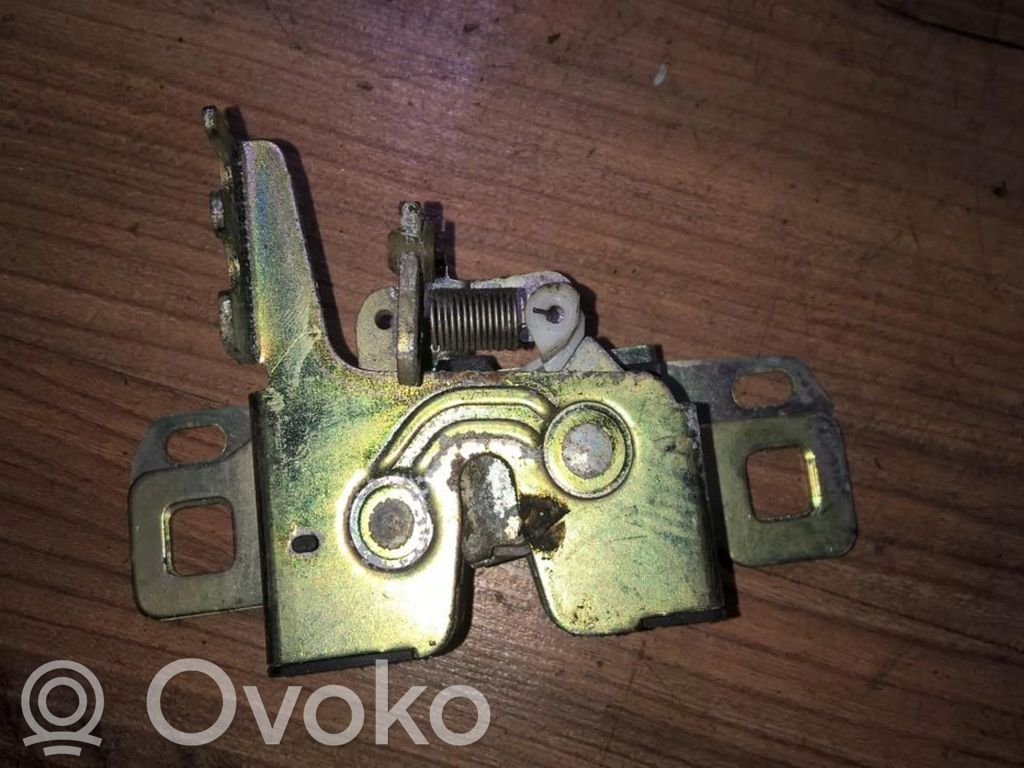 Ford Mondeo MK II Blocco/chiusura/serratura del portellone posteriore/bagagliaio 