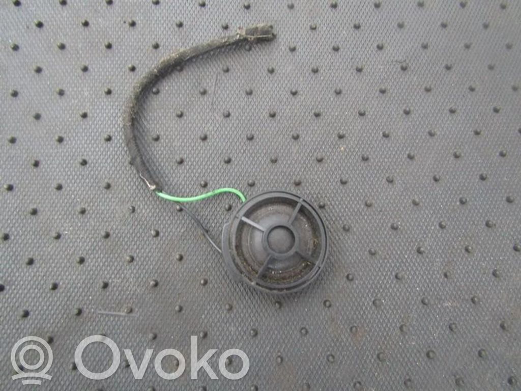 Audi A6 S6 C5 4B Etuoven kaiutin 