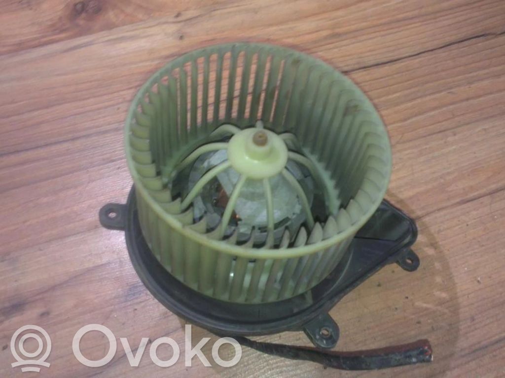 Renault Megane I Ventola riscaldamento/ventilatore abitacolo
