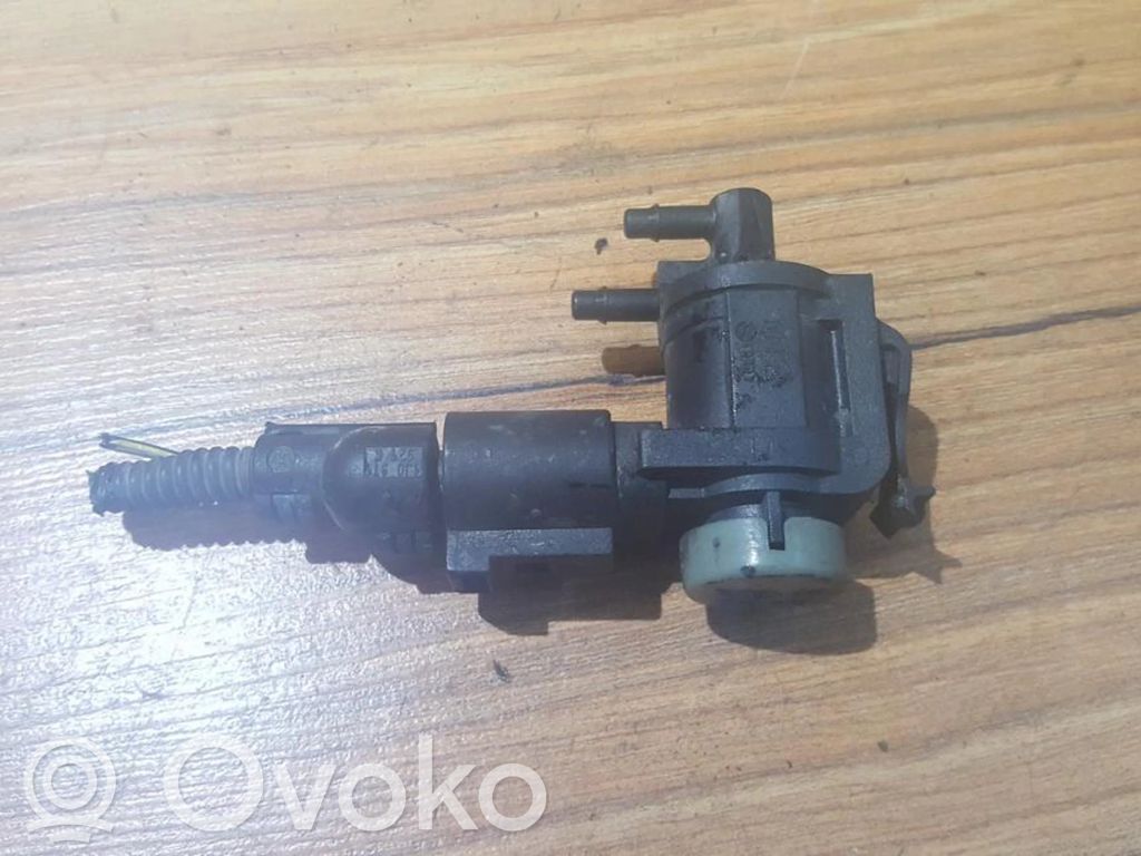 Electroválvula del turbo   1J0906283C,0084F,0084F,1J0906283C