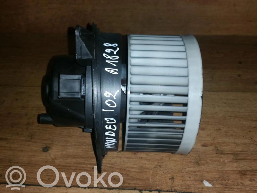 Ford Mondeo Mk III Ventilator aerotermă 
