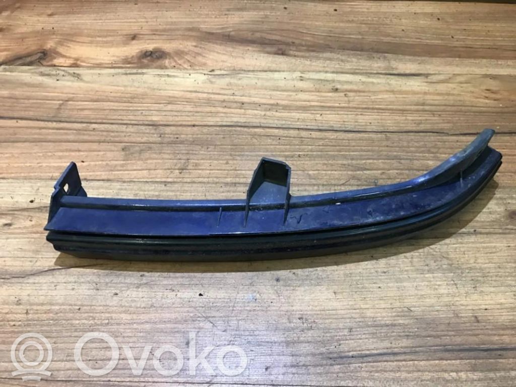 Opel Zafira A Ornament sub far 