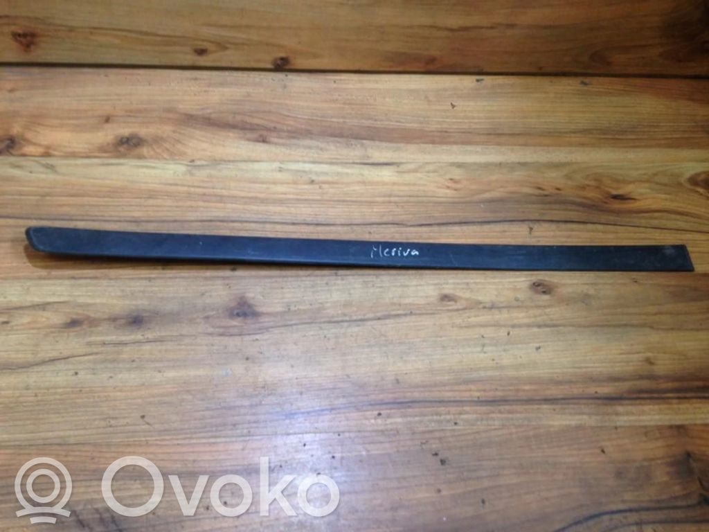 Opel Meriva A Rivestimento portiera posteriore (modanatura)