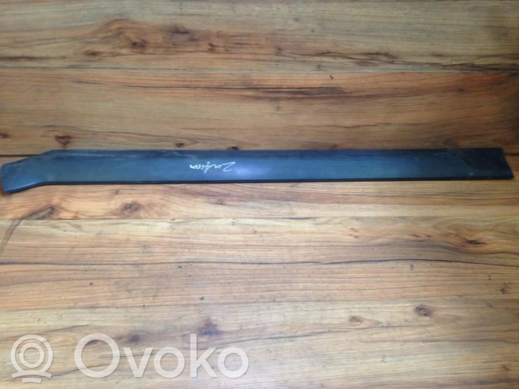 Opel Zafira A Listwa drzwi tylnych 