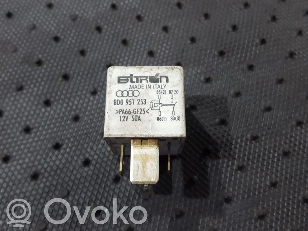 Muu rele   8D0951253,370,8D0951253