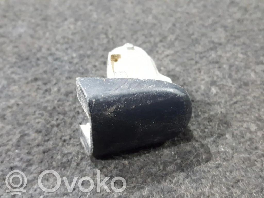 Volkswagen Golf IV Loading door cover/cap 