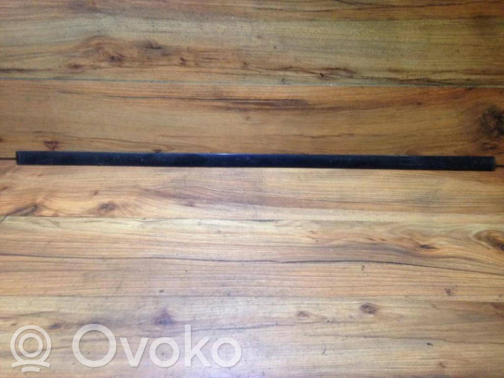 Audi A6 S6 C5 4B Listwa drzwi