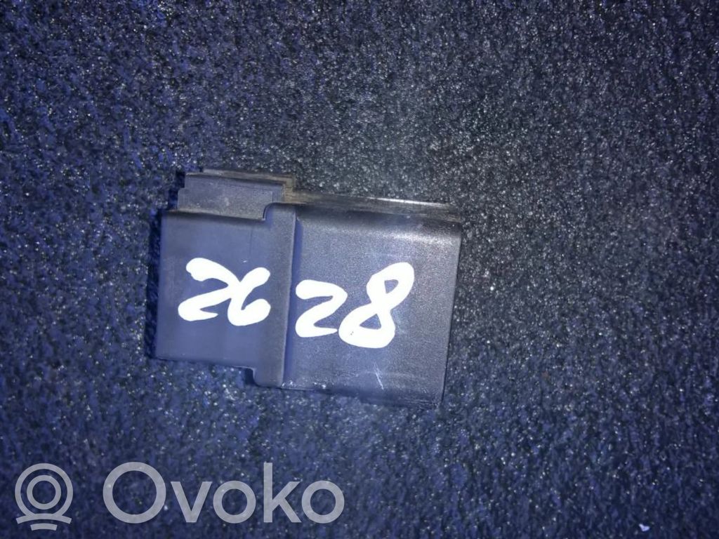 Otros relés   LNA6706AA,V23136A1X9,LNA6706AA,V23136A1X9