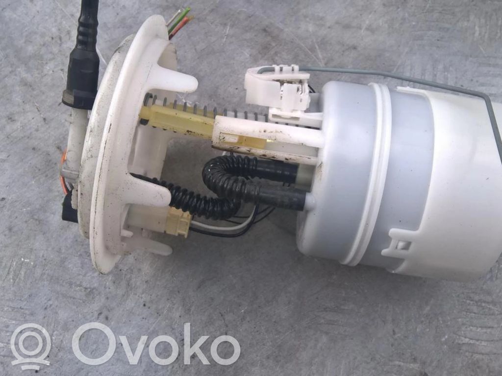 Citroen C2 Bomba interna de combustible 