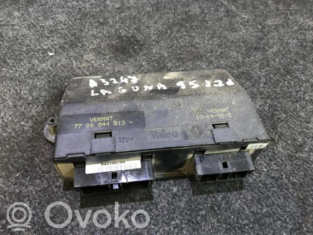 Renault Laguna I Module confort 