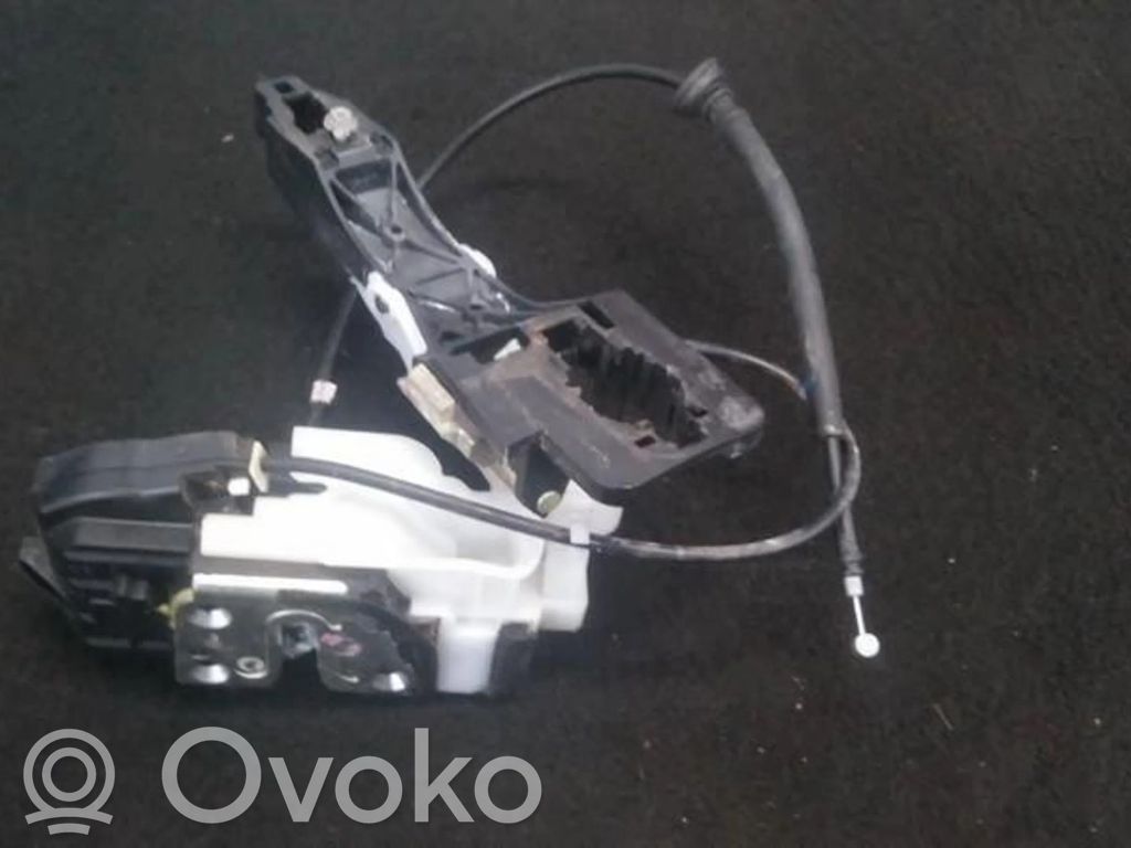 KIA Ceed Serratura portiera anteriore 